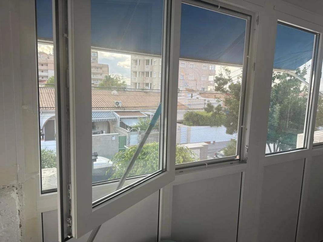 Sale of independent chalet in Barrio Nueva Torrevieja, Torrevieja
photo 1