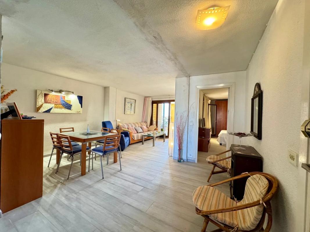 Sale of apartment in Avenida de los Marineros, 15, Torrevieja
 photo 3