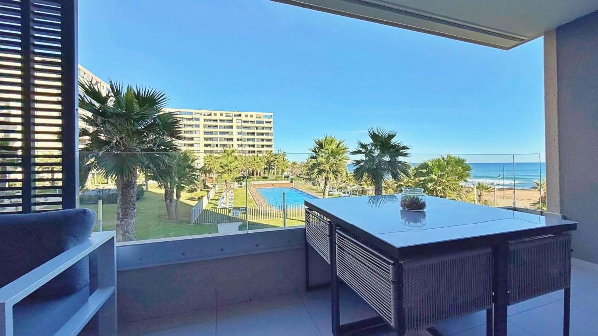 Venta de piso en Calle del Tornado, Torrevieja
photo 4