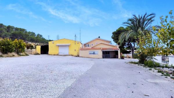 Finca rústica en venta en  Torrellano , Elche / Elx photo 1