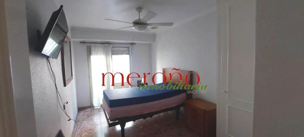 Venta de piso en Barrio Centro, Elche / Elx
 photo 2