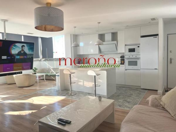 Ático en venta en  Barrio Zona Universidad, Elche / Elx photo 1