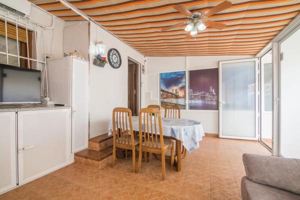 Четырехквартирный дом на продажу на  Calle Biar s/n , Санта Пола photo 4