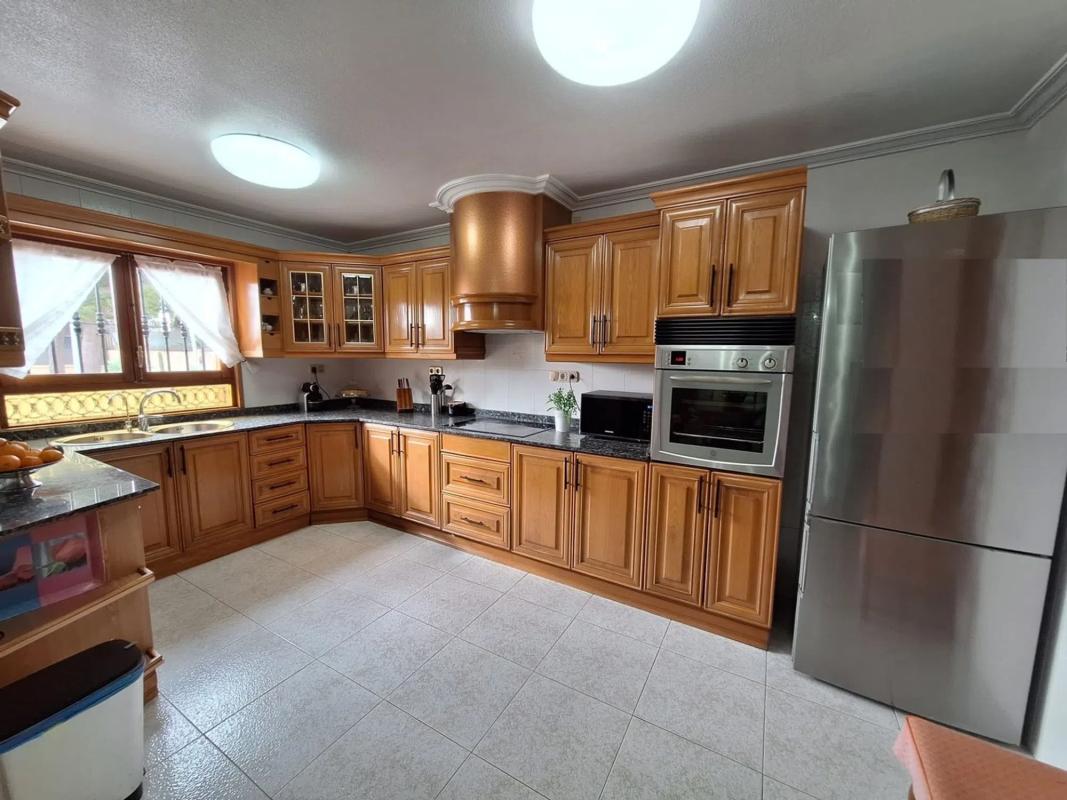 Продажа отдельного шале в Zona norte, Санта Пола photo 4