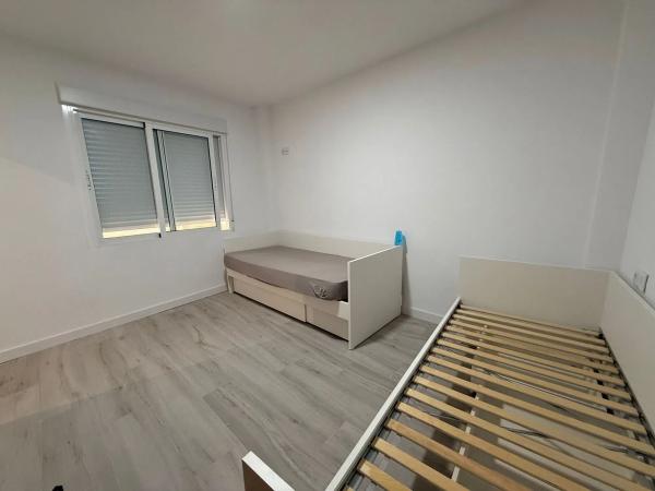 Piso en venta en Centro, Santa Pola
thumbnail 1