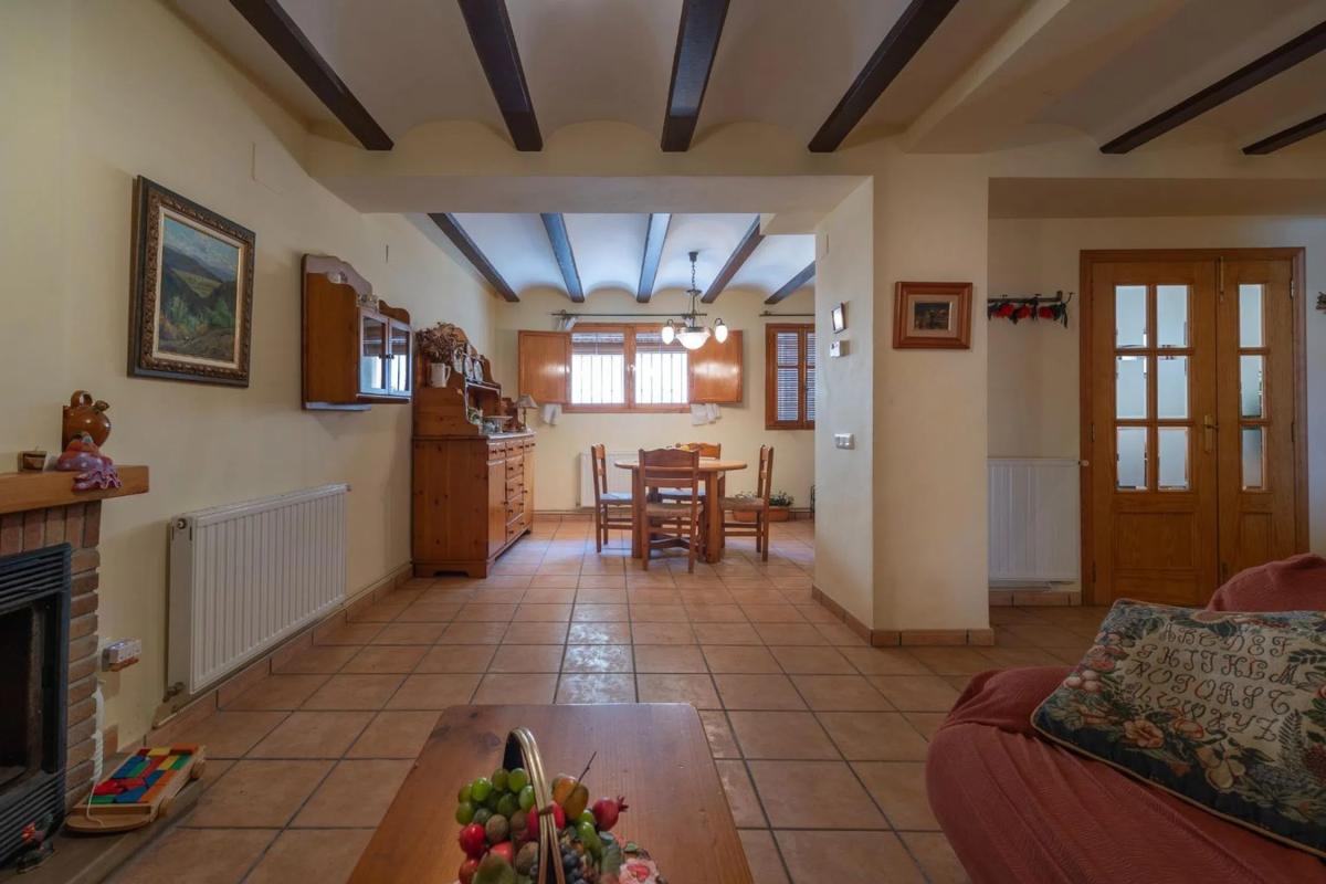 Sale of independent chalet in Benimarfull, Benimarfull
photo 2