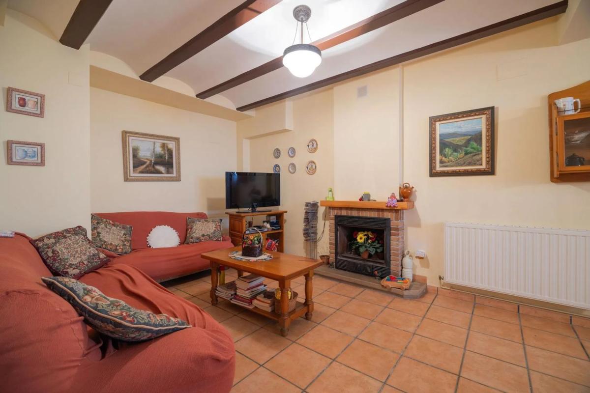 Sale of independent chalet in Benimarfull, Benimarfull
photo 3