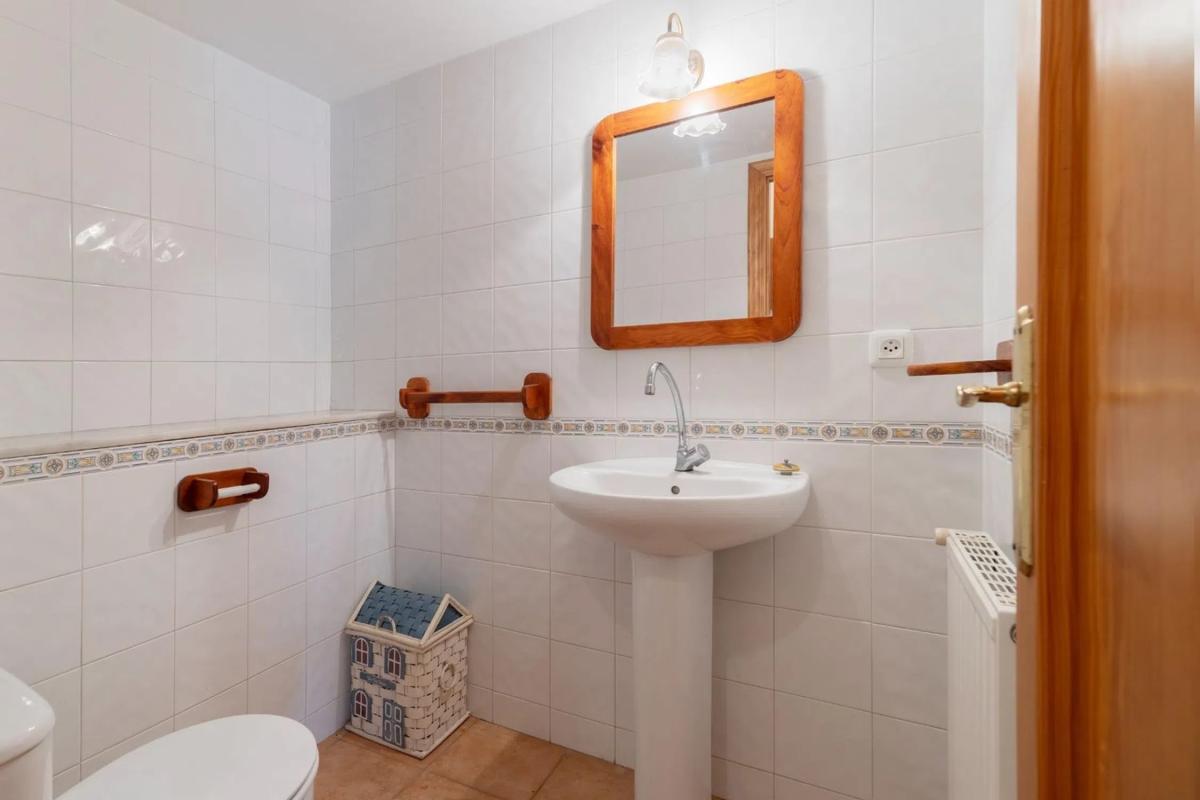 Sale of independent chalet in Benimarfull, Benimarfull
photo 4