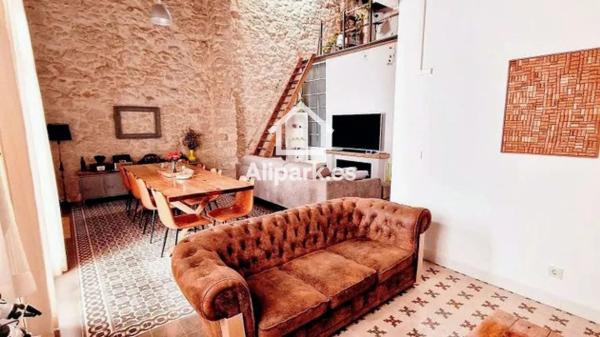 Chalet adosado en venta en Calle Pérez Medina , Alicante / Alacant thumbnail 1