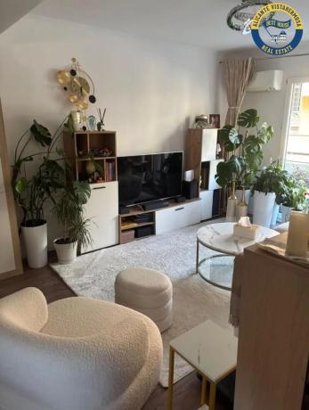 Apartment for sale in  Pasaje Penalva, Alicante photo 1