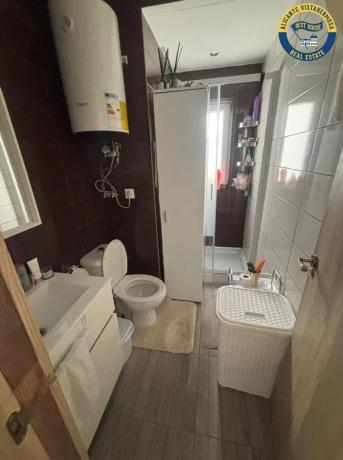 Apartment for sale in  Pasaje Penalva, Alicante photo 3