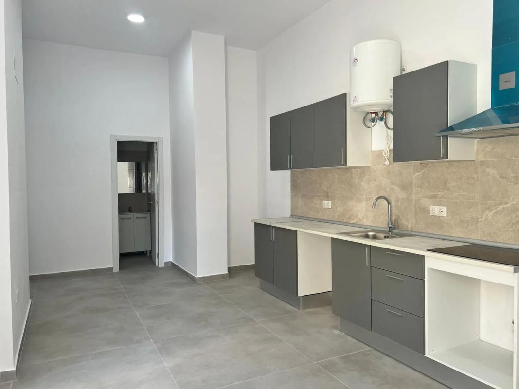 Продажа квартиры на Calle de Gandhi s/n, Аликанте / Алакант
photo 2