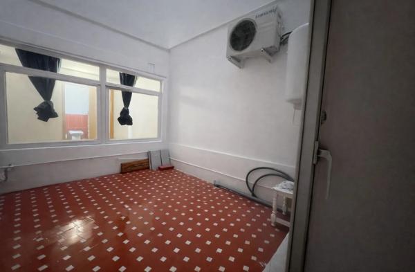 Piso en venta en Calle Reyes Católicos, Alicante / Alacant
thumbnail 2