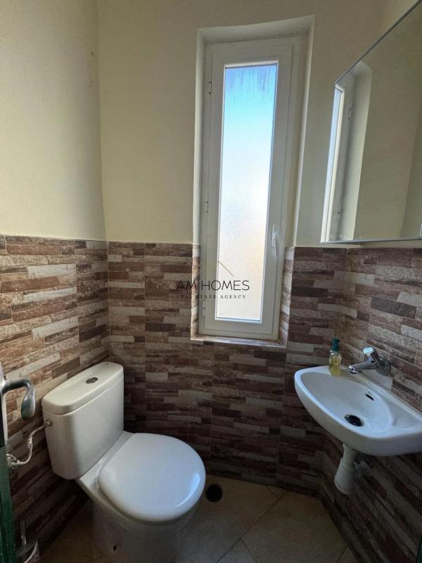 Sale of apartment in Barrio Centro Tradicional, Alicante
photo 3