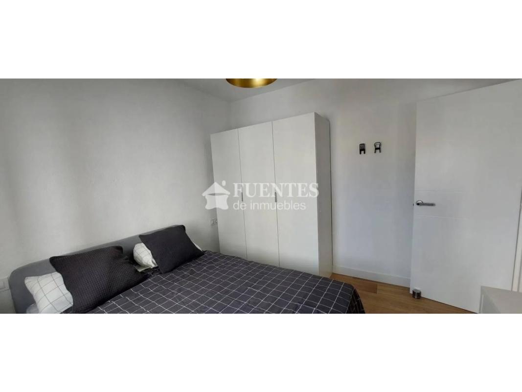 Sale of apartment in Calle de Claudio Coello, Alicante
photo 4