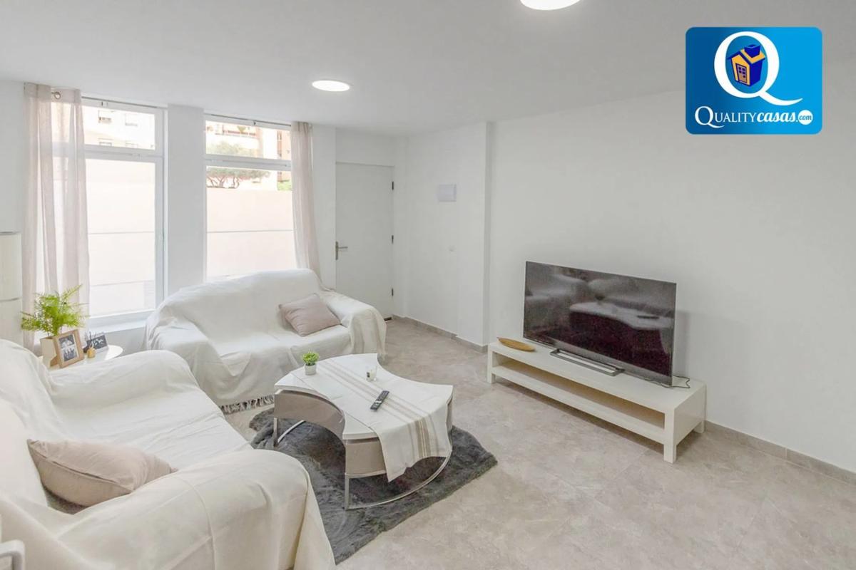 Venta de piso en Barrio Los Ángeles, Alicante / Alacant
 photo 2