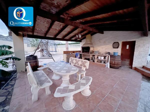 Chalet wolnostojący na sprzedaż w Barrio Ciudad de Asís - Font-Calent - El Bacarot, Alicante / Alacant photo 1
