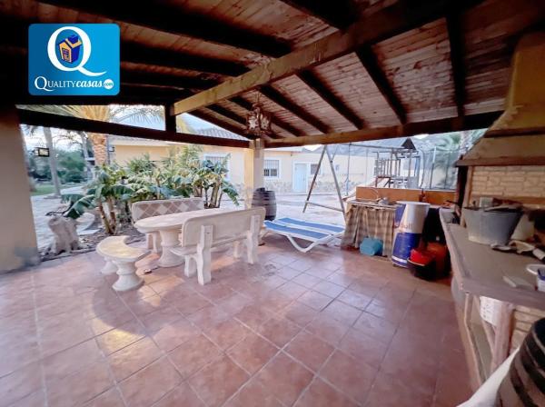 Chalet wolnostojący na sprzedaż w Barrio Ciudad de Asís - Font-Calent - El Bacarot, Alicante / Alacant thumbnail 1