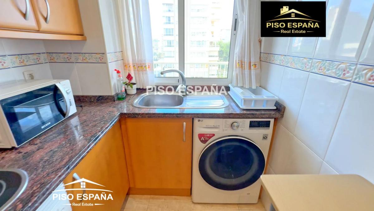 Sale of apartment in Avenida San Sebastián, Alicante
photo 1