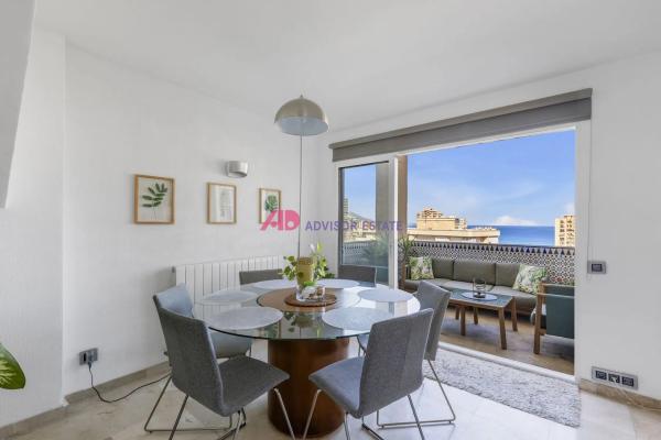 Ático en venta en Avenida Benidorm, Alicante / Alacant photo 1