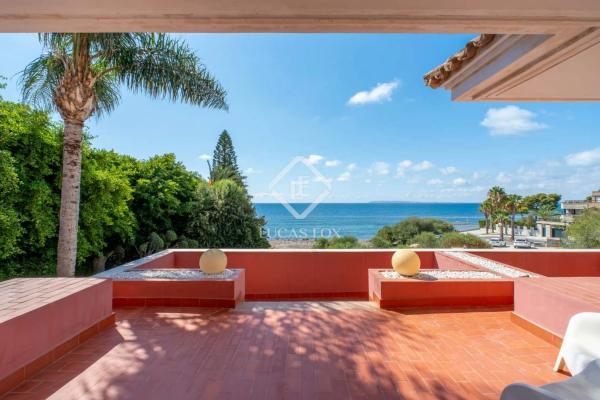 Chalet independiente en venta en Avenida de la Costa Blanca, 44, Alicante / Alacant
thumbnail 1
