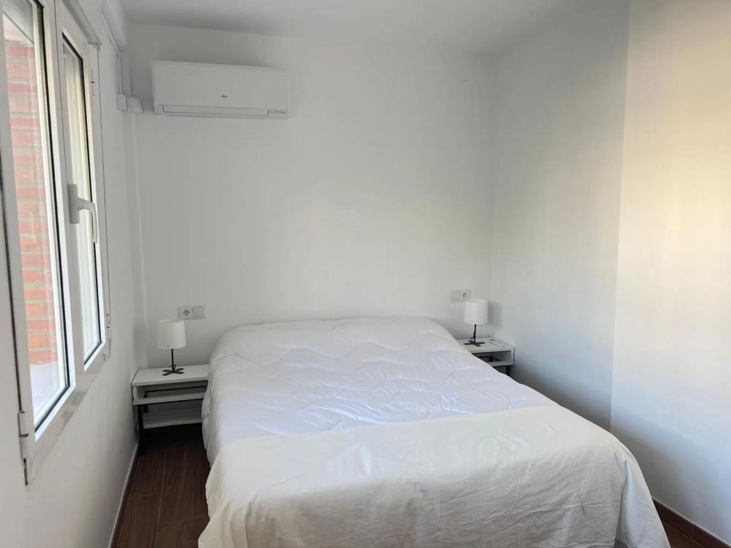 Sale of apartment in Avenida Bruselas, 21, Alicante
 photo 2