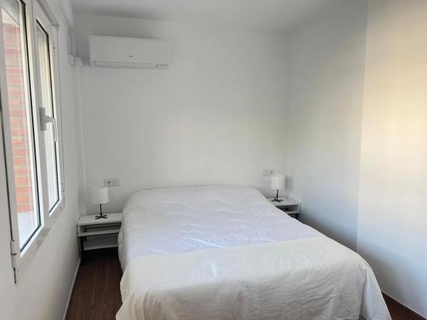 Apartment for sale in  Avenida Bruselas, 21, Alicante photo 2