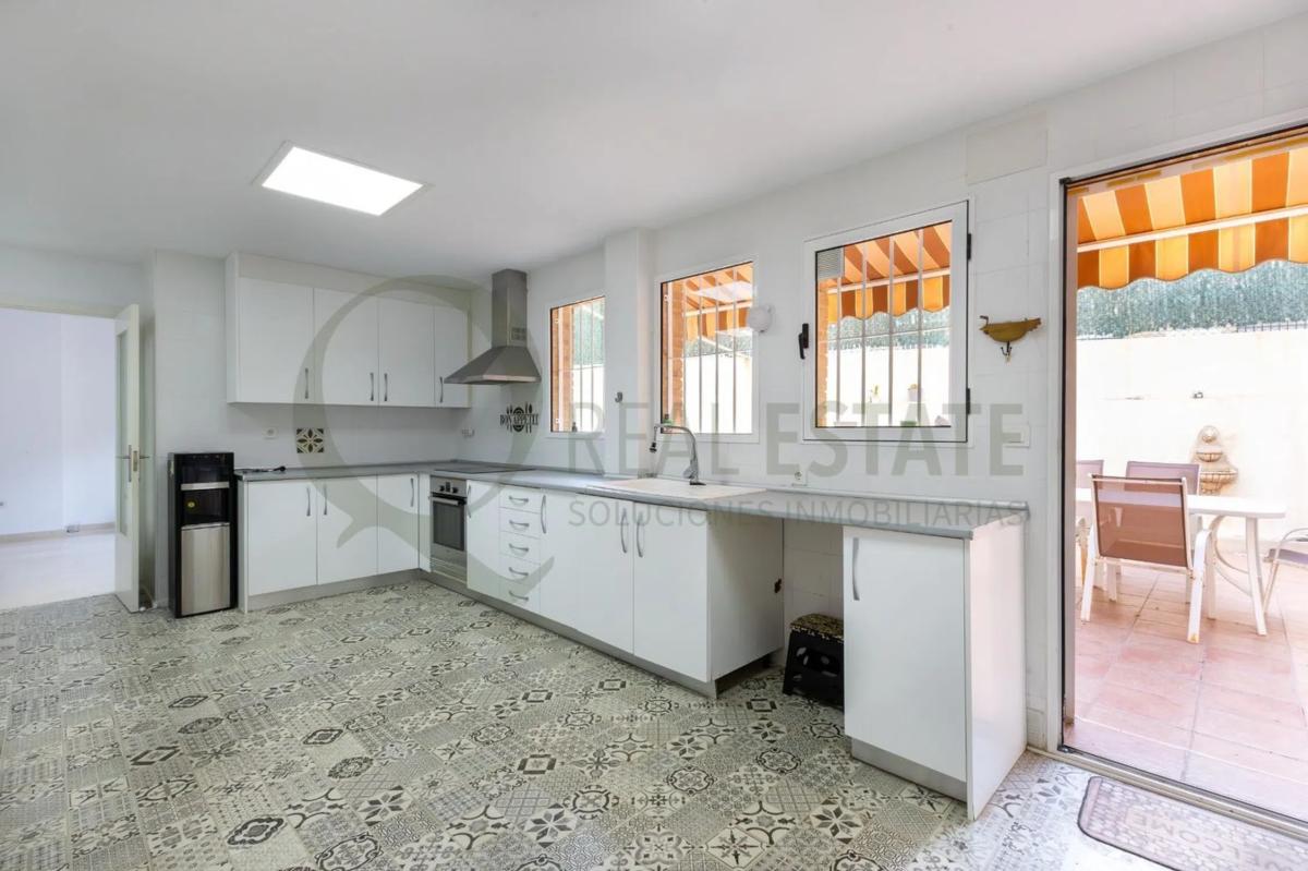 Venta de chalet independiente en Barrio Cabo de las Huertas, Alicante / Alacant
 photo 5