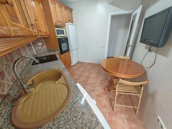 Piso en venta en Calle Gonzalo Mengual, Alicante / Alacant
thumbnail 1