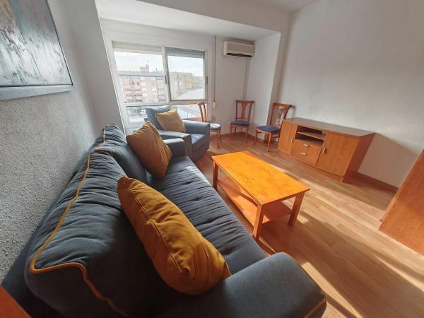 Piso en venta en Calle Gonzalo Mengual, Alicante / Alacant
thumbnail 2