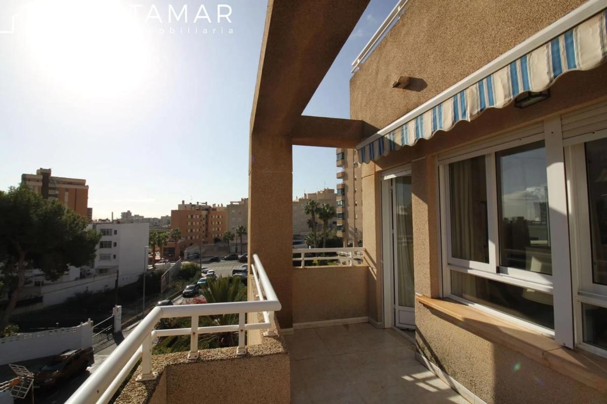 Venta de duplex en Calle Alcalde, El Campello photo 1