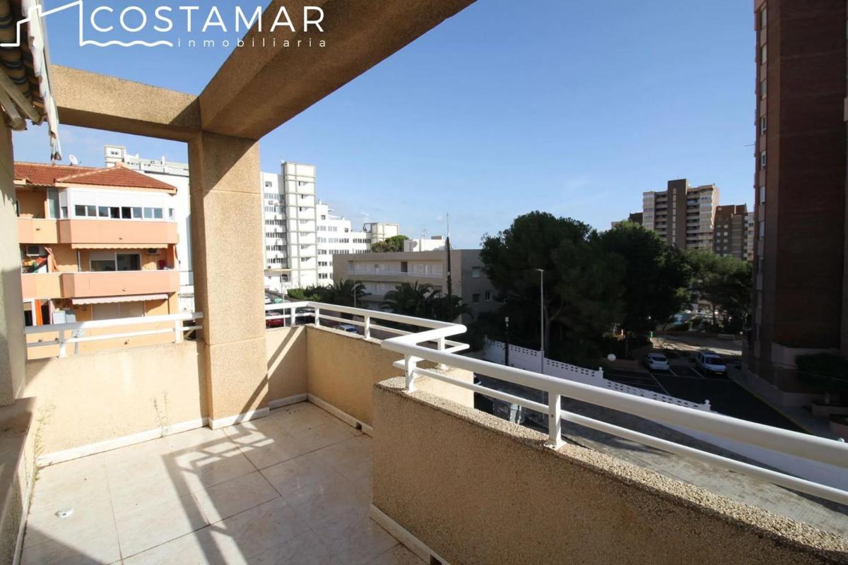 Venta de duplex en Calle Alcalde, El Campello photo 3