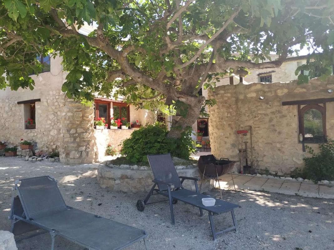 Properties for sale and rent in Spain photo 4