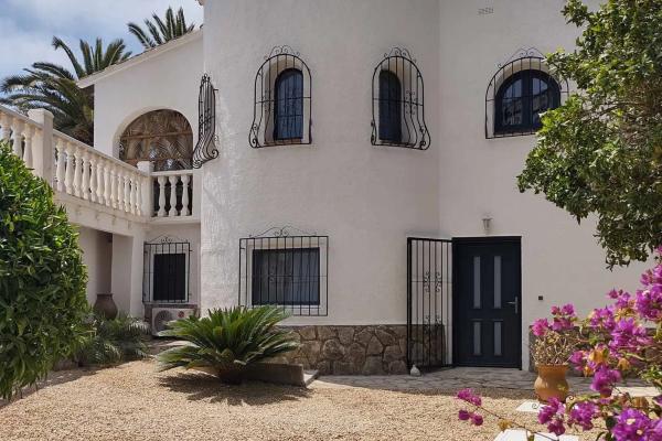 Chalet independiente en venta en Benissa pueblo, Benissa
 photo 1
