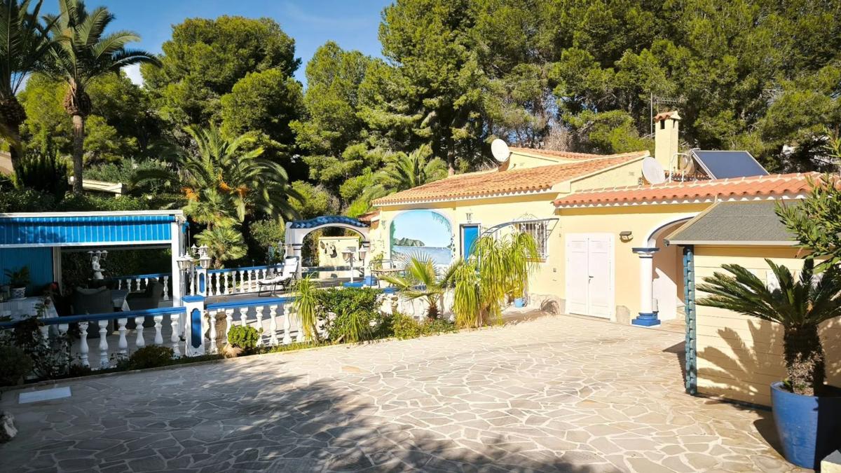 Venta de chalet independiente en Cala Advocat - Baladrar, Benissa
photo 2