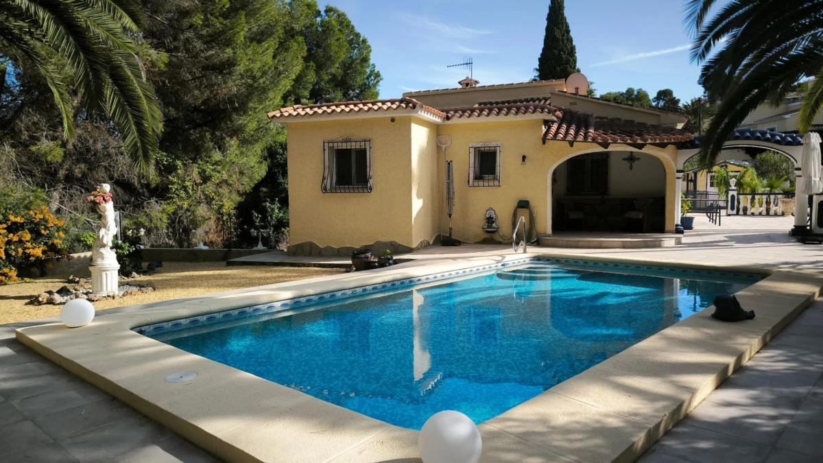 Venta de chalet independiente en Cala Advocat - Baladrar, Benissa
photo 3