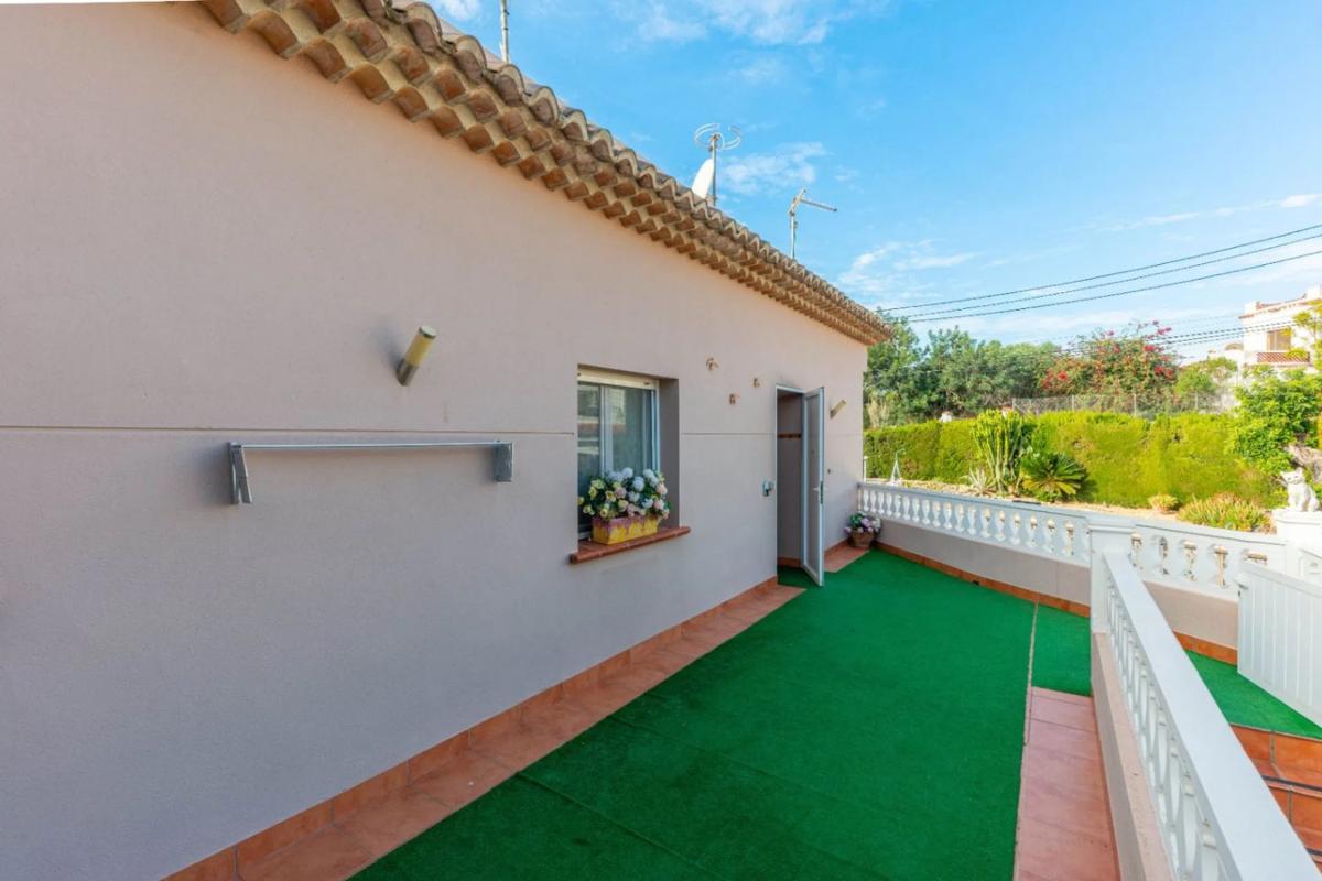Penthouse sale in Avenida de la Marina, Benissa photo 1
