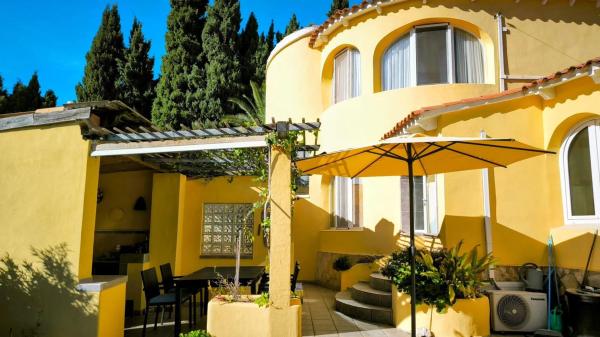 Chalet independiente en venta en La Viña - Montemar - San Jaime, Benissa
thumbnail 1