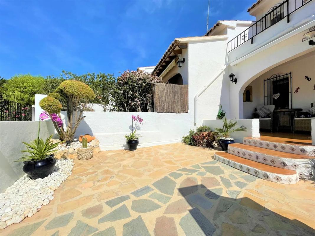 Venta de chalet adosado en  Calle Vista Ifach , Benitachell photo 3