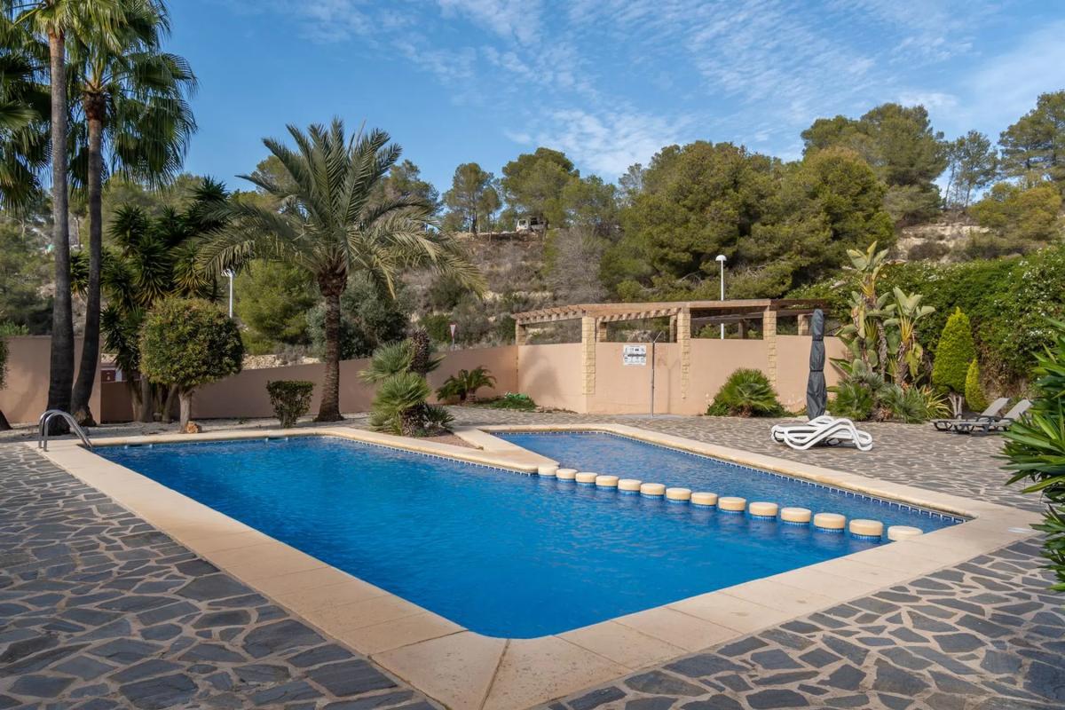 Venta de chalet adosado en Cometa-Carrió , Calpe photo 4