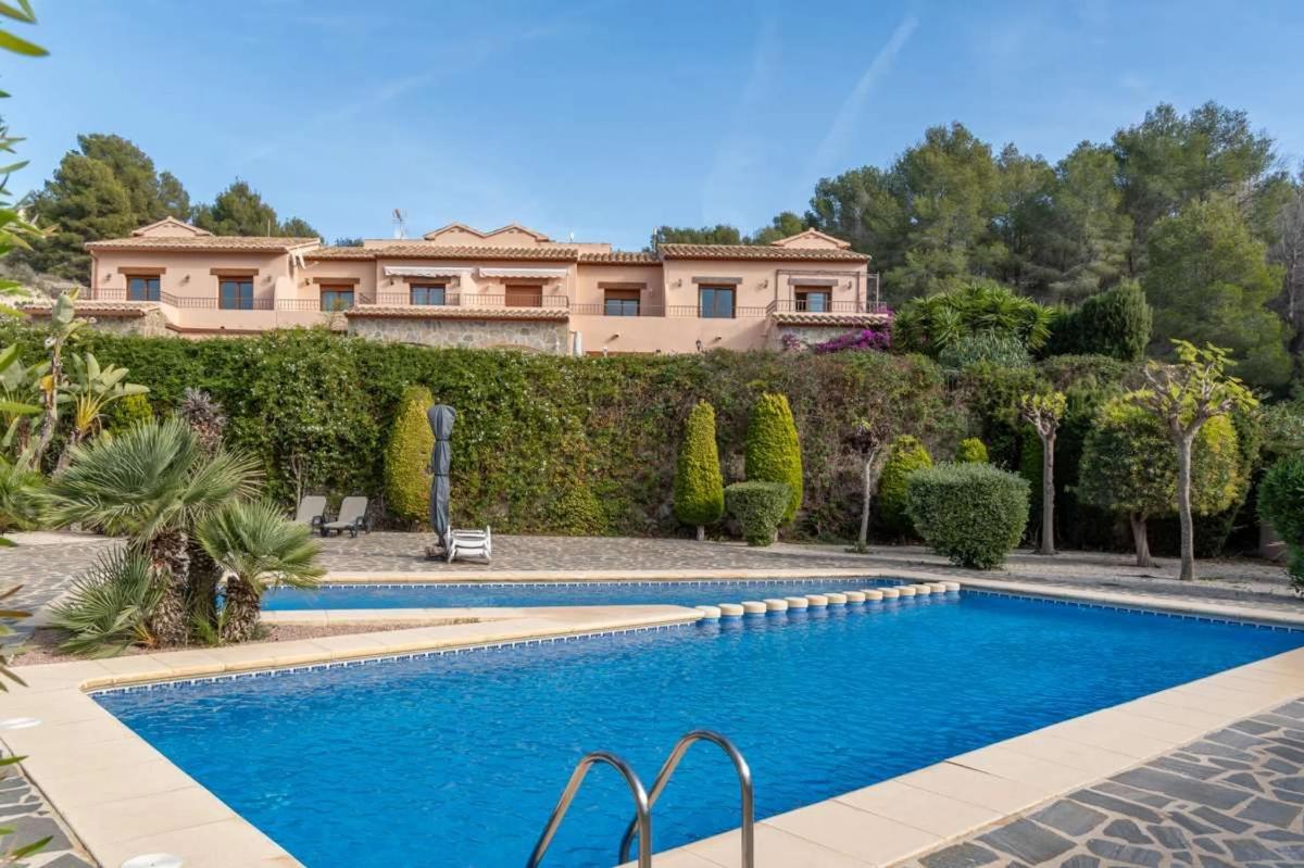 Sale of townhouse in Cometa-Carrió , Calpe photo 5