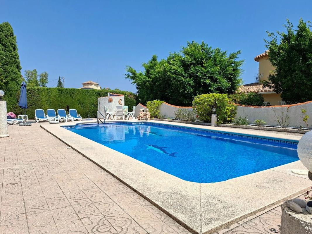 Sale of independent chalet in Canuta, Calpe
photo 3