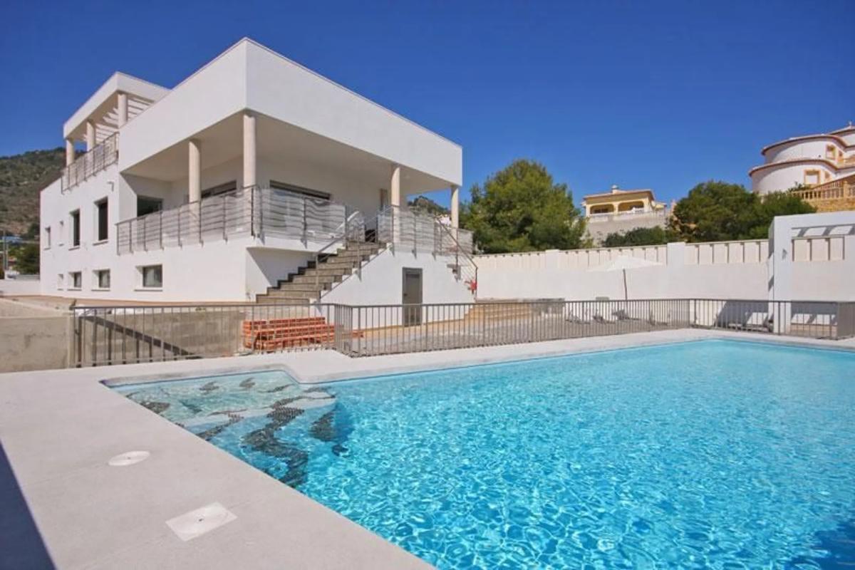 Sale of independent chalet in Cometa-Carrió, Calpe
photo 3