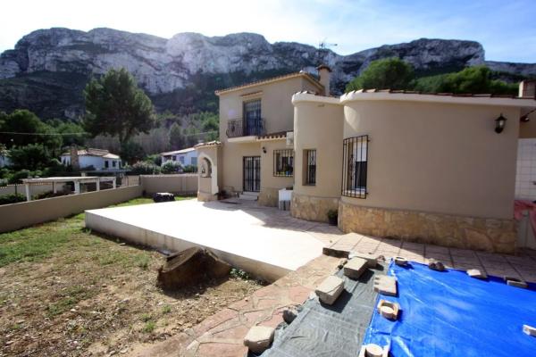 Chalet independiente en venta en El Montgó, Denia
 photo 2