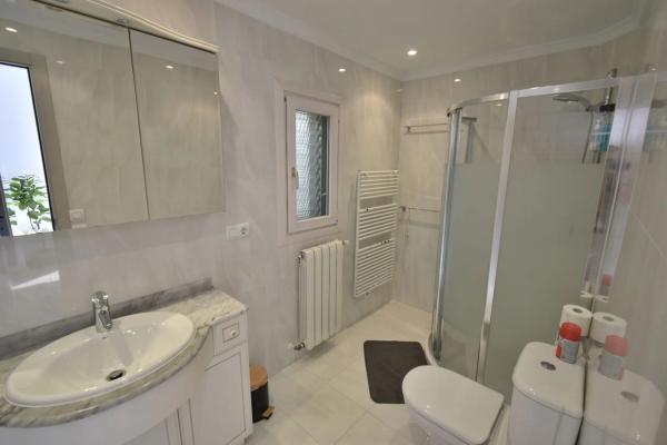 Chalet independiente en venta en Les Rotes/Las Rotas, Denia
 photo 3