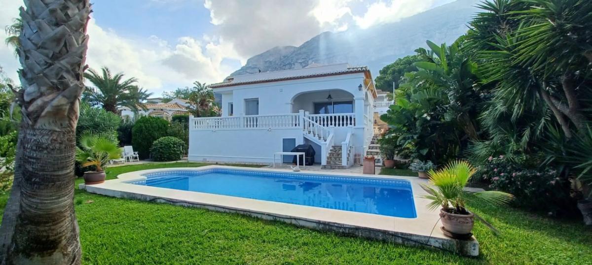 Venta de chalet independiente en El Montgó, Denia
photo 3