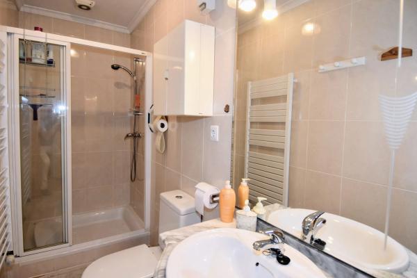 Chalet independiente en venta en Els Poblets, Els Poblets
thumbnail 1
