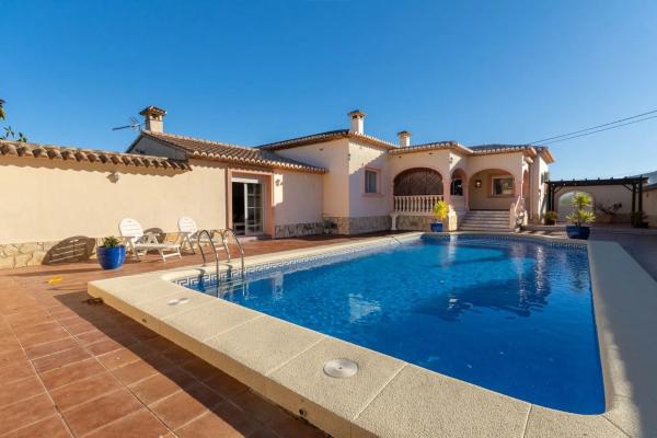 Chalet independiente en venta en Jalón, Jalón
 photo 1