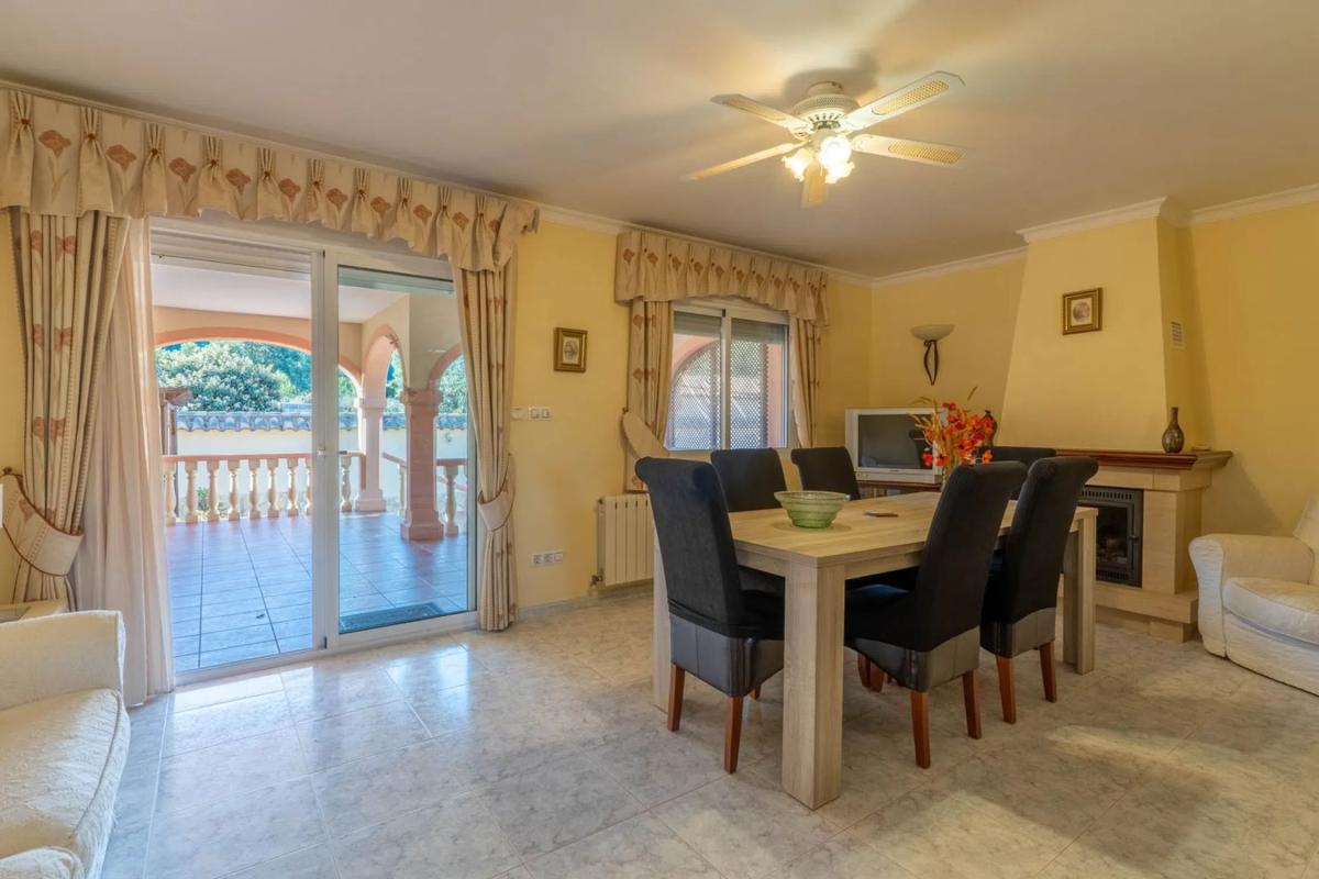 Venta de chalet independiente en Jalón, Jalón
 photo 3