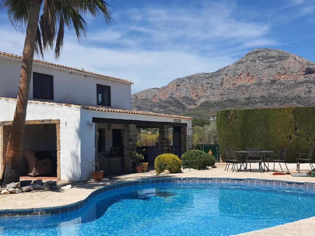 Sale of independent chalet in Centro Ciudad, Jávea/Xàbia
photo 2